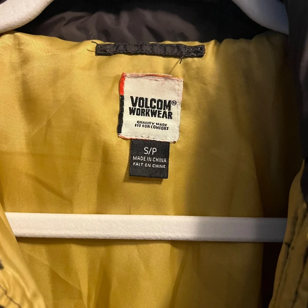 Volcom puffer jacket - Picture 5 of 5